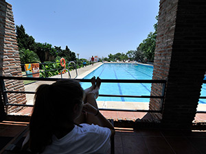 Campamento Albergue, Marbella